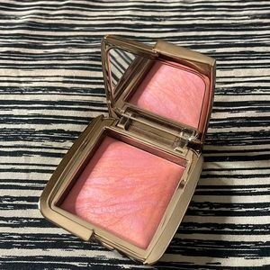 HOURGLASS AMBIENT LIGHTING BLUSH IN SUBLIME FLUSH